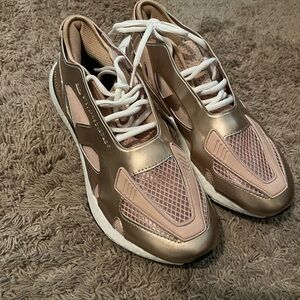 Stella McCarthy ultraboost